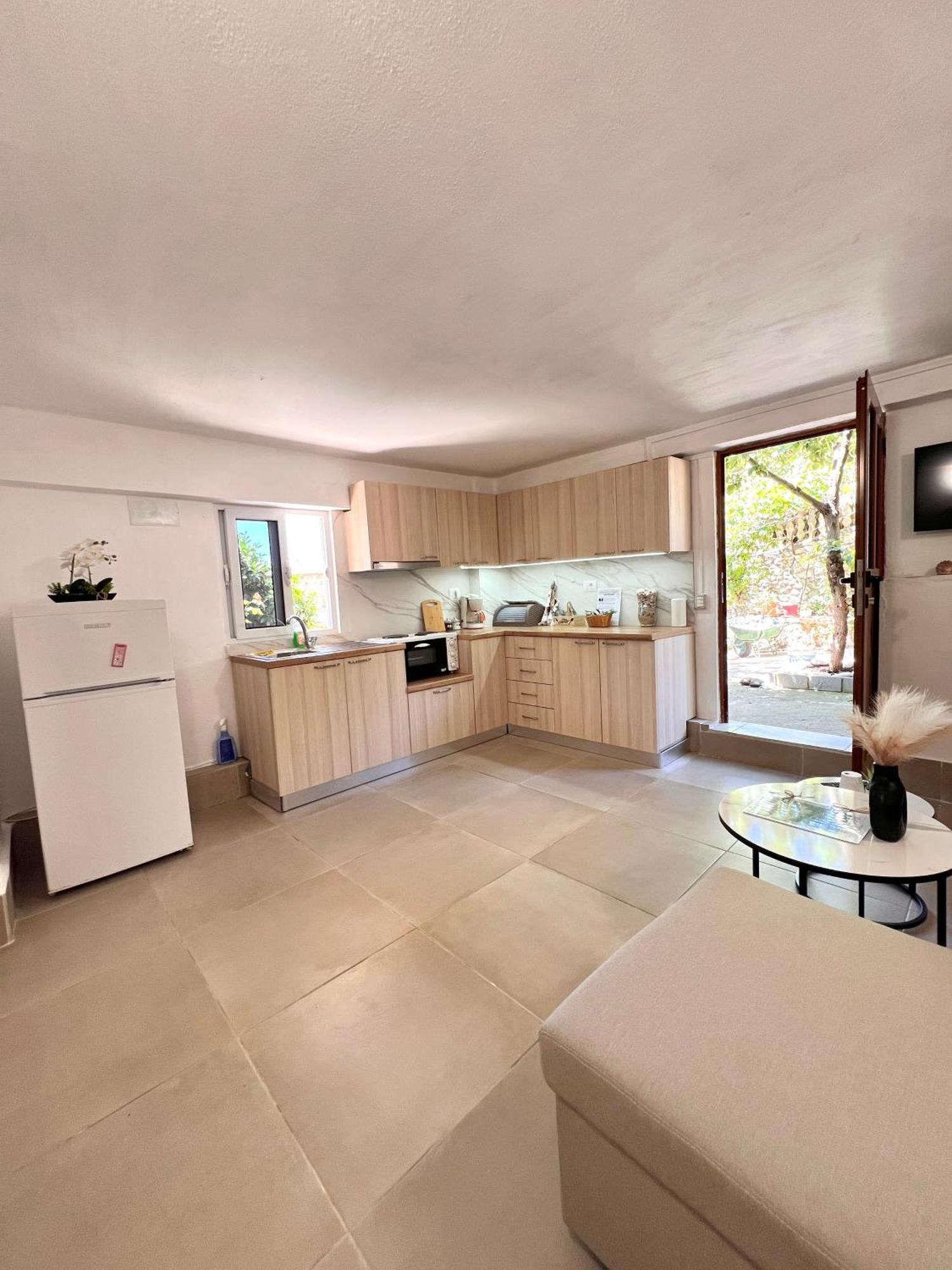 Petra Oliva Apartment Dhërmi 외부 사진